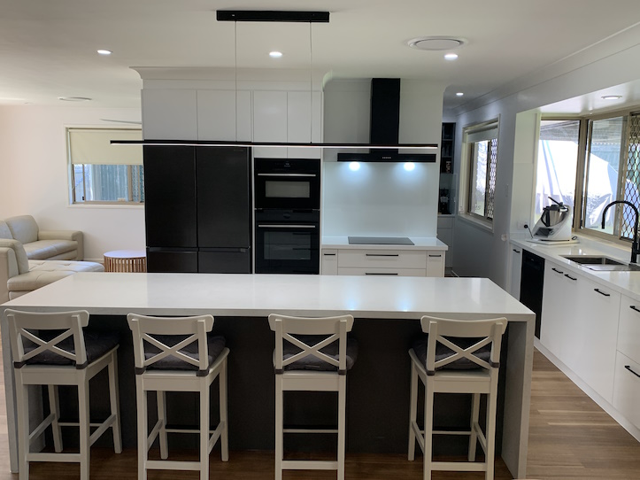 Brisbane Kitchens-Island Centrepiece Brisbane Kitchens-Island Centrepiece