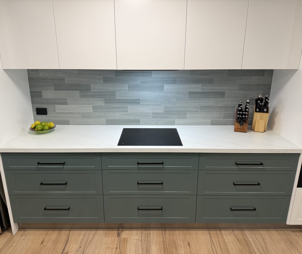 Designer Hamptons Kitchen